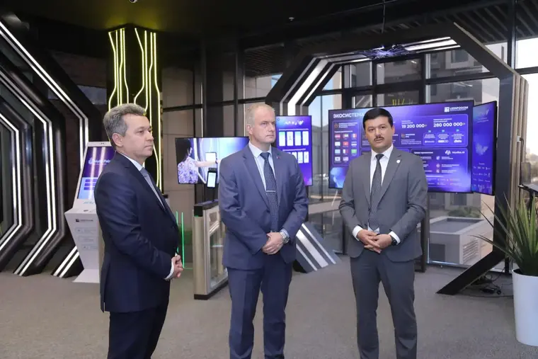 Uzbekistan and Belarus compare notes on running a tech park